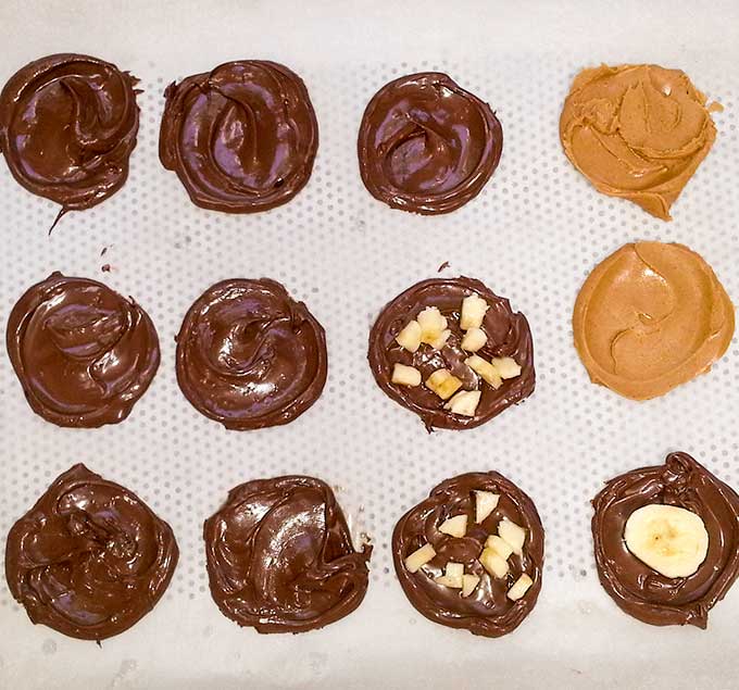 Frozen Nutella, Greek yogurt and peanut butter disks