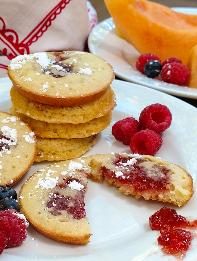 Jelly pancakes with the jelly inside makes a great grab and go breakfast