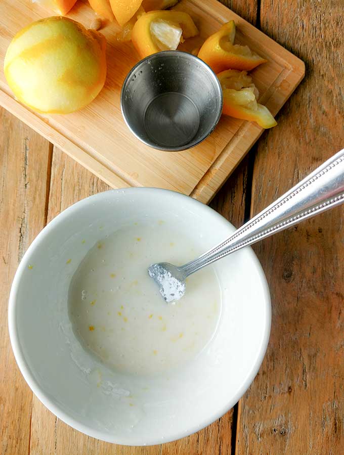 Lemon glaze for blueberry muffin tops