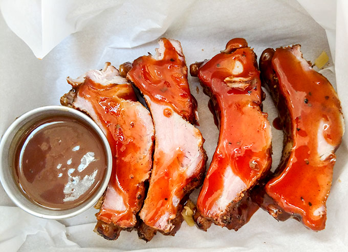 Spareribs in takeout container