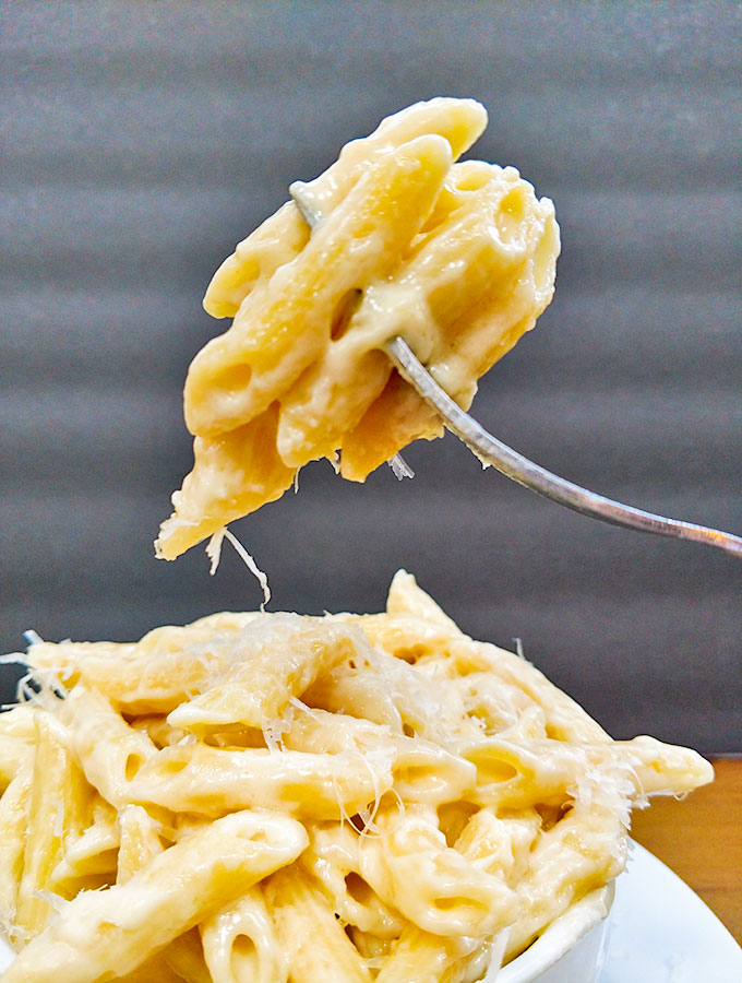 Easy stovetop macaroni and cheese recipe