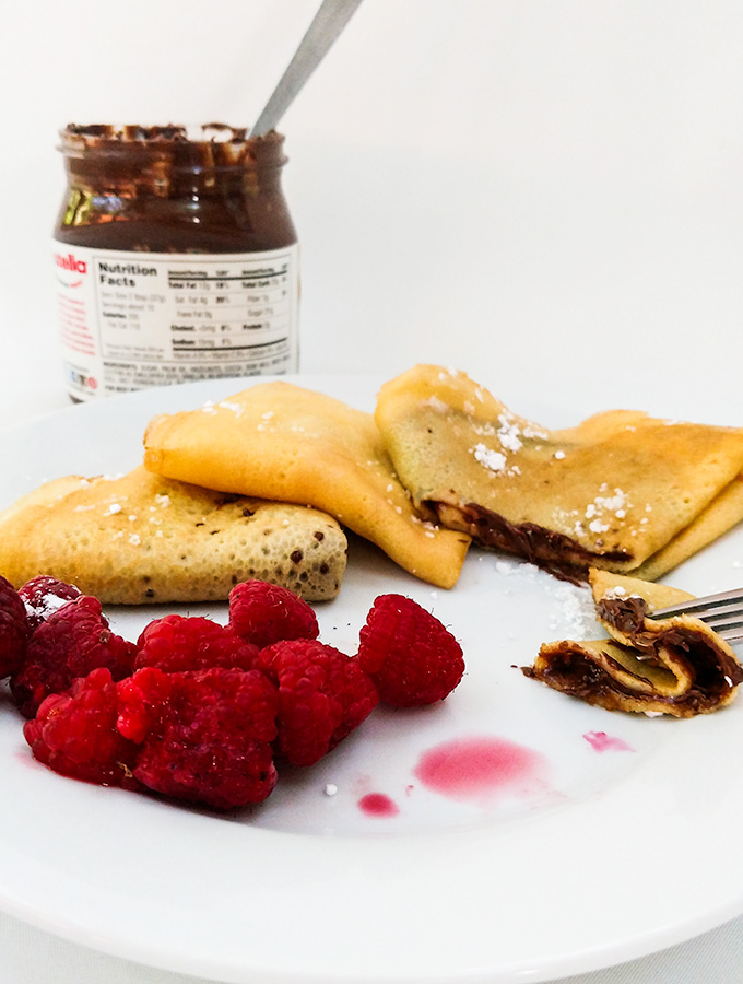 Crepes with Nutella and raspberries