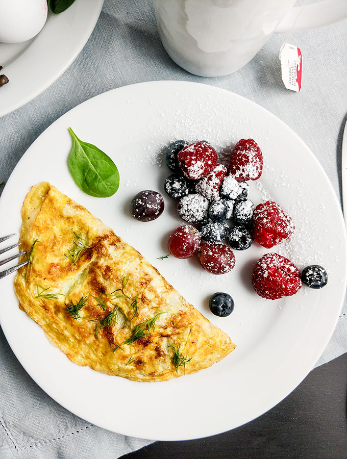 Mushroom and gruyere omelette