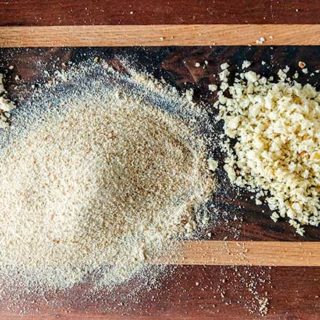 panko breadcrumbs versus fine breadcrumbs