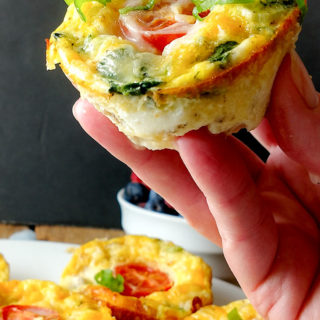 Healthy egg breakfast muffins