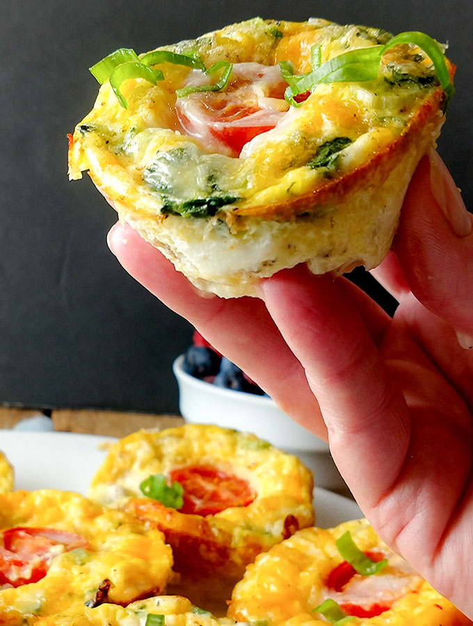 Healthy egg breakfast muffins