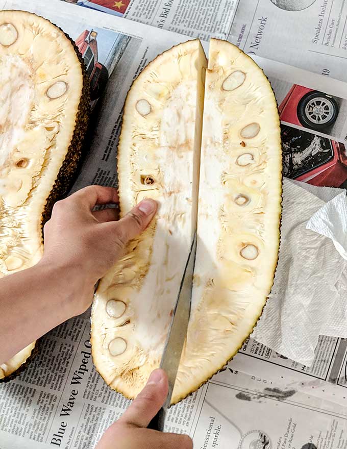 ripe jackfruit cut in slices