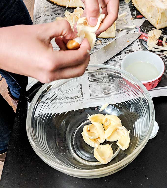 jackfruit pods in bowl to eat raw