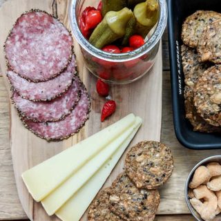 how to make a charcuterie board simple