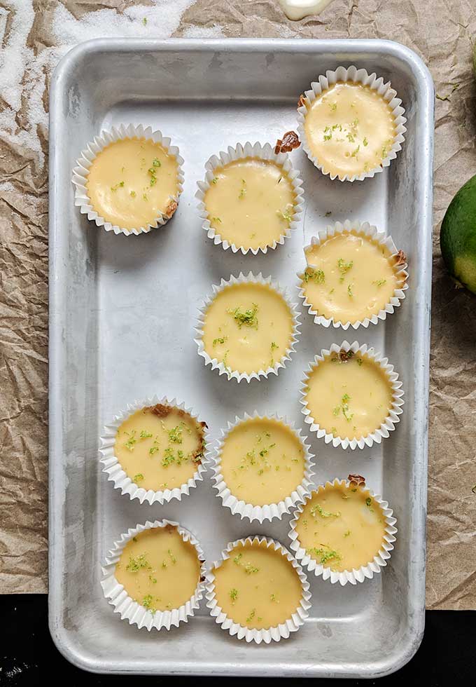 Baked mini key lime pie bites