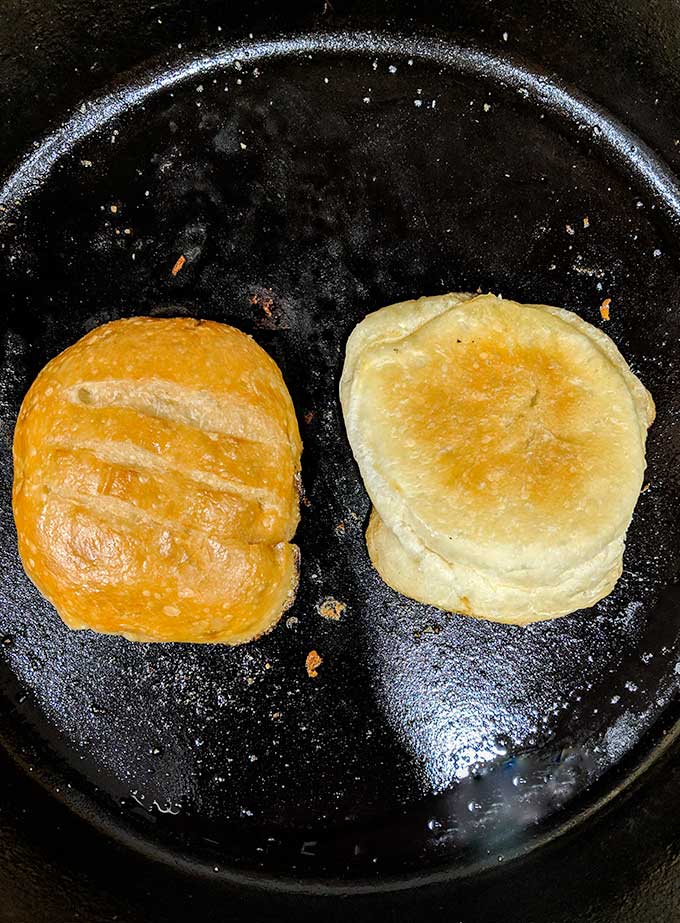 cooking buns for chicken caesar sandwich