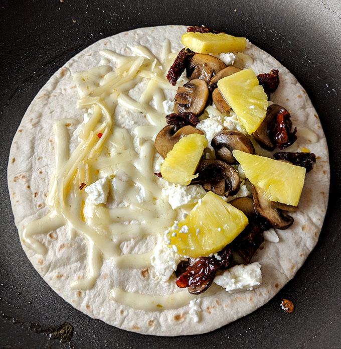 vegetarian quesadilla recipe with mushrooms and pineapple
