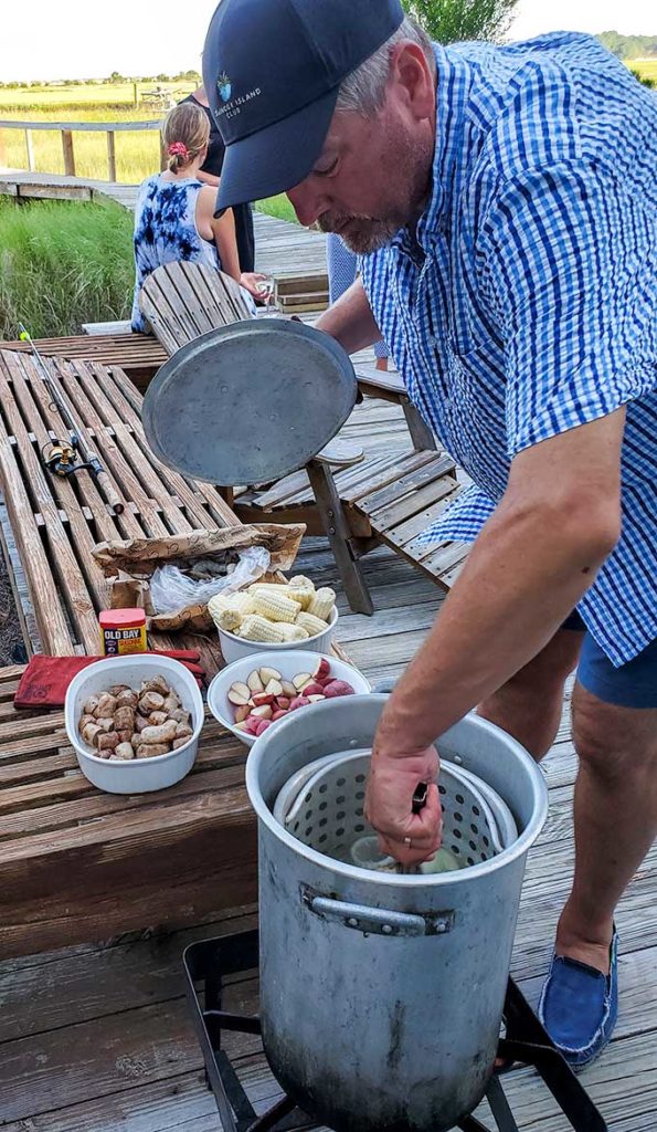 low country boil cooked outdoors in turkey fryer onthegobites.com