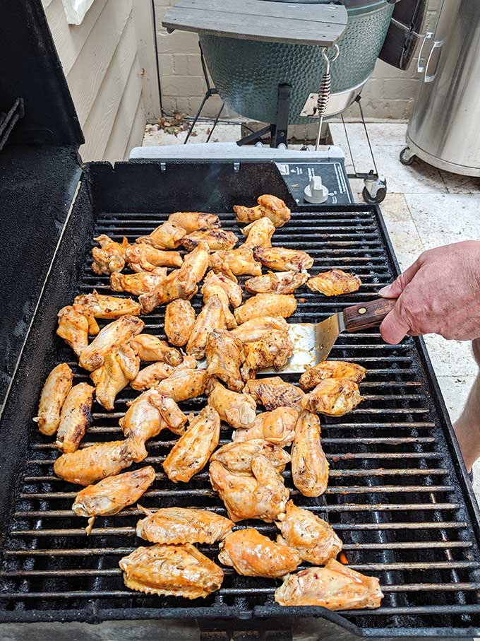 Grilled buffalo wings after 5 minutes