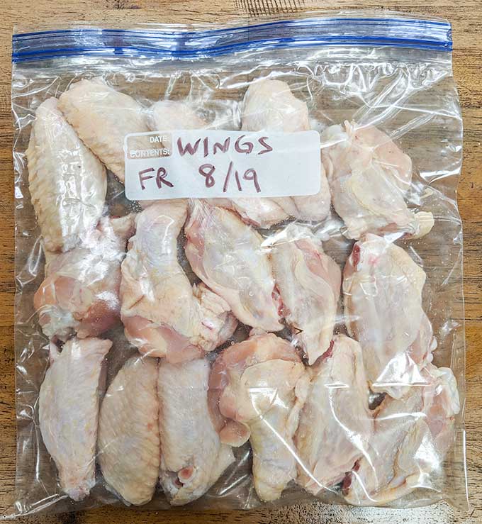 preparing chicken wings to freeze